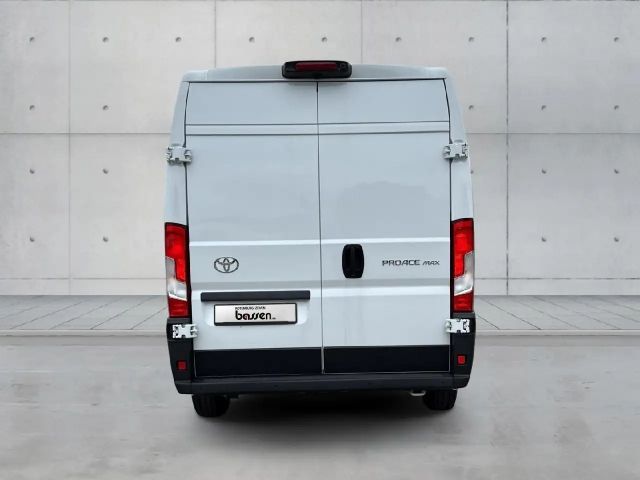Toyota Proace Max