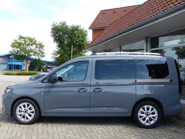 Ford Grand Tourneo