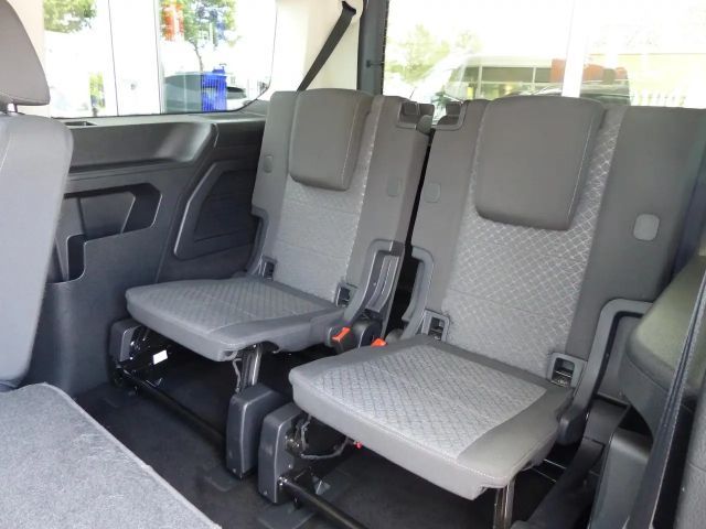 Ford Grand Tourneo