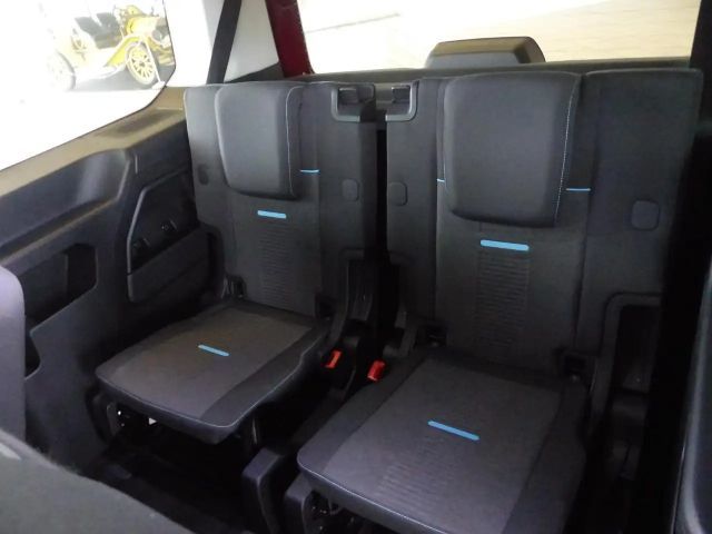 Ford Grand Tourneo