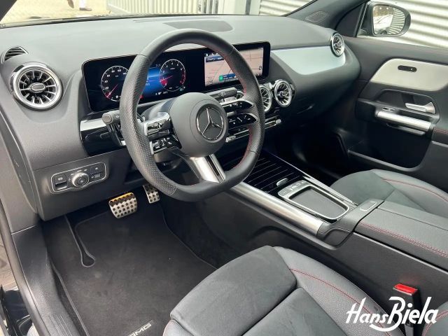 Mercedes-Benz GLA 180