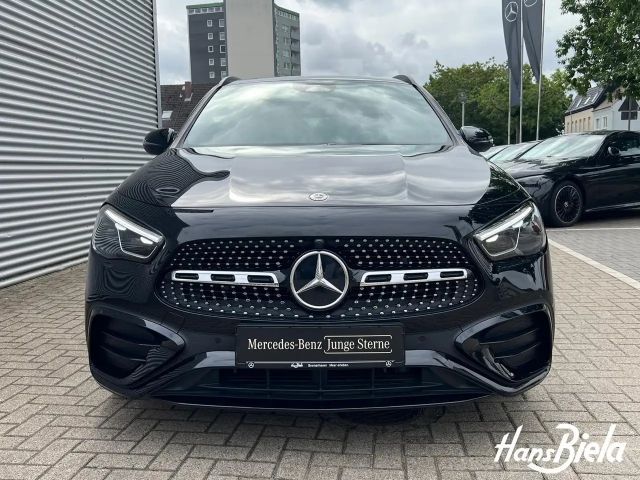 Mercedes-Benz GLA 180