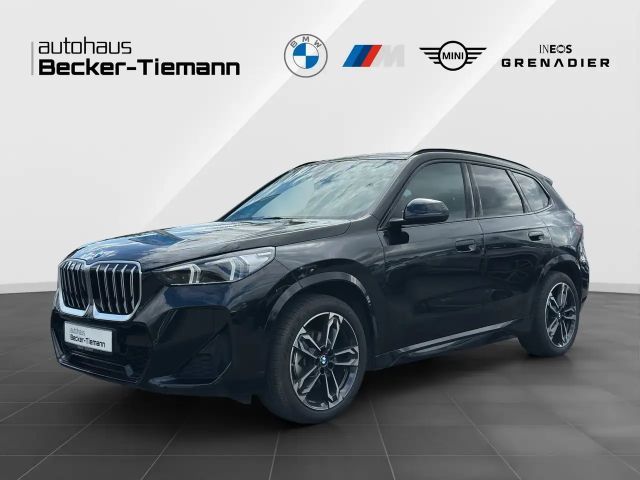BMW X1 sDrive18i M SPORT*19 ZOLL*AHK*ADAPT LED*KAMERA*KEY 2026 Benzine