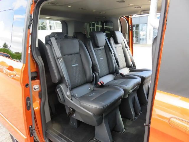 Ford Tourneo Custom