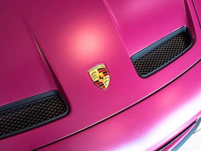 Porsche 992