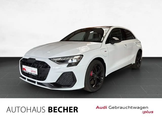 Audi A3 Sportb S line 45 TFSIe S tronic /Matrix/Pano 2025 Hybride / Benzine