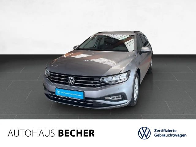 Volkswagen Passat Variant Business 2.0 TDI DSG /AHK/Navi 2023 Diesel