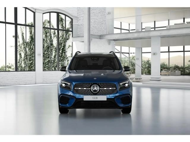 Mercedes-Benz GLB 220
