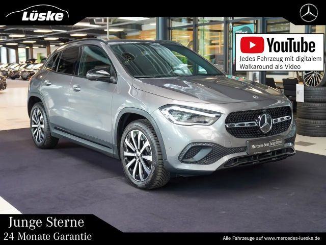Mercedes-Benz GLA 250 GLA 250 4M Progressive MULTIBEAM AHK Standheizun 2021 Benzine