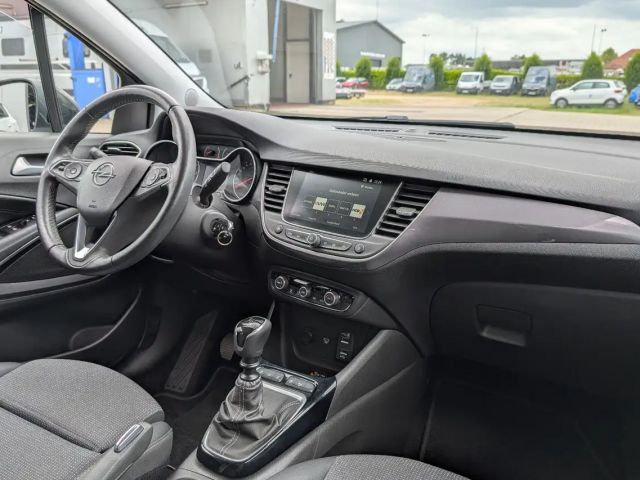 Opel Crossland X