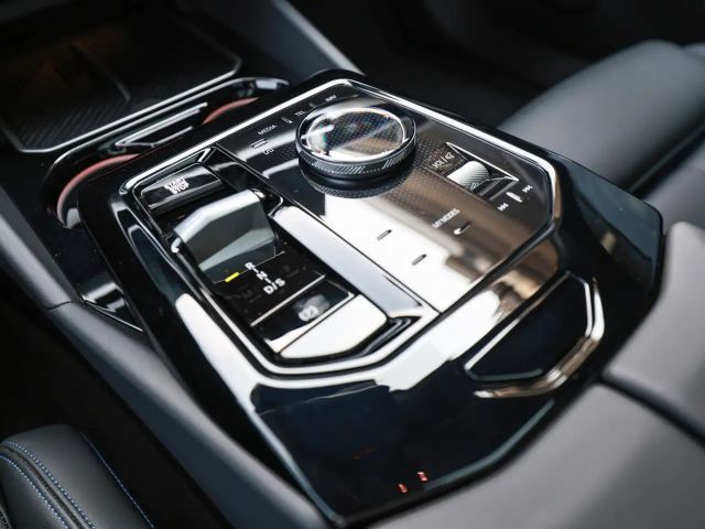 BMW 550