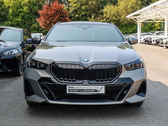 BMW 550