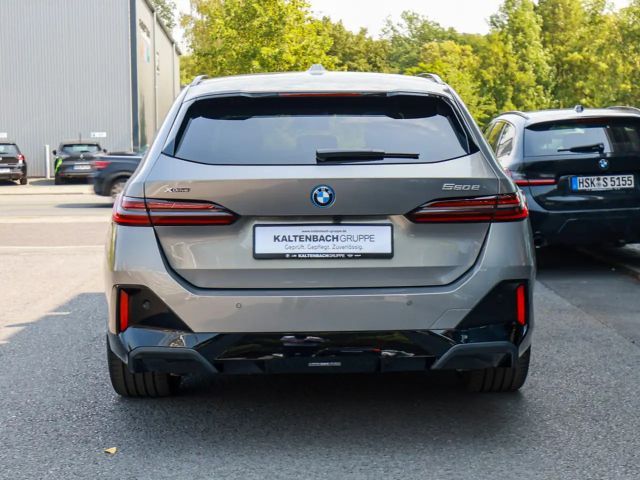 BMW 550