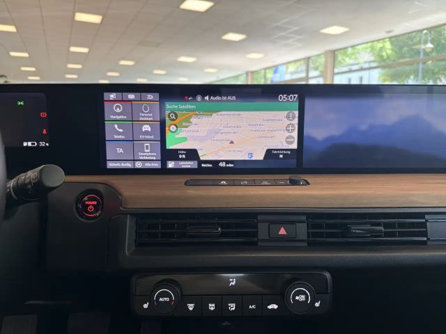 Honda e