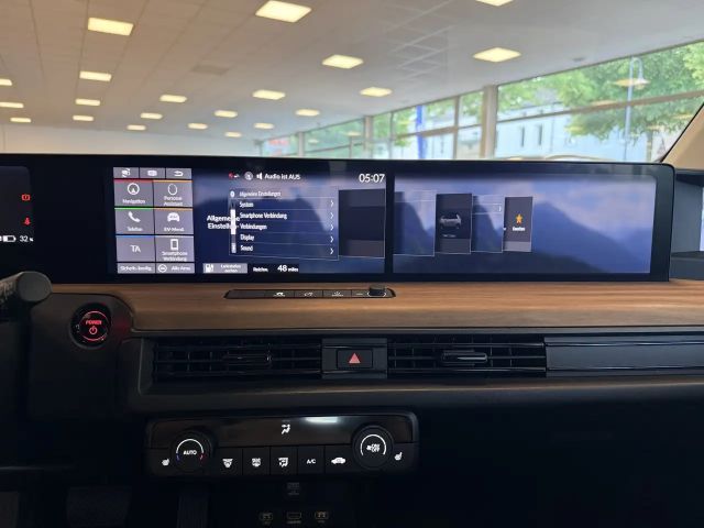 Honda e