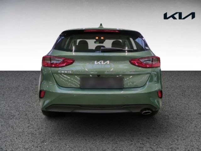Kia Ceed / cee'd