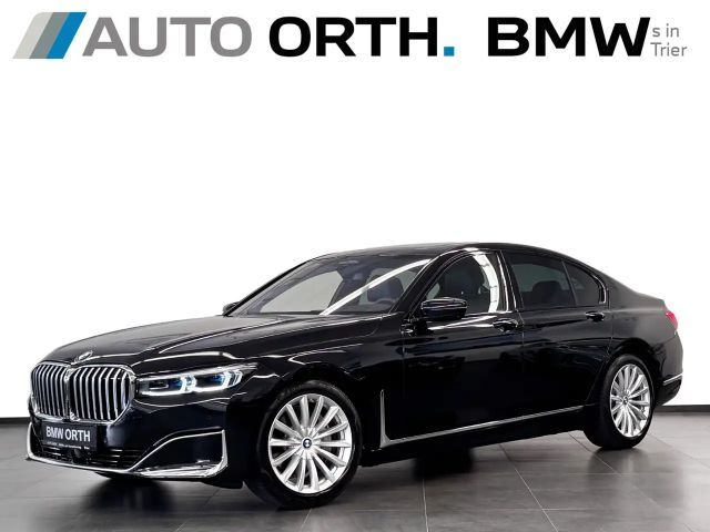 BMW 730 d NAPPA MASSAGE SITZKLIMA ST-HZG ACC 360° AHK 2022 Diesel