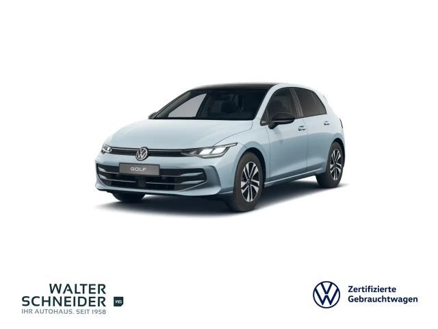 Volkswagen Golf 1.5 eTSI DSG Energy Pano Navi LED ACC SHZ 2025 Benzine