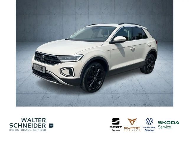 Volkswagen T-Roc 1.5 TSI DSG Life Navi LEDplus AHK 18" 2022 Benzine