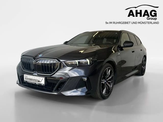 BMW 530 e Touring M Sport Pro | AHK | Driving Assis. Prof. 2025 Hybride / Benzine