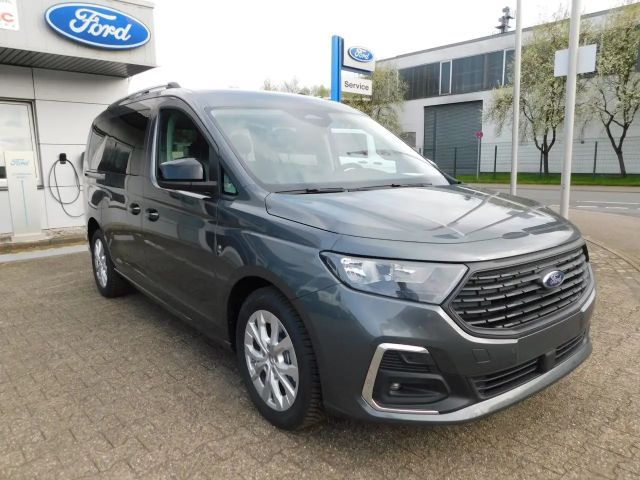 Ford Grand Tourneo
