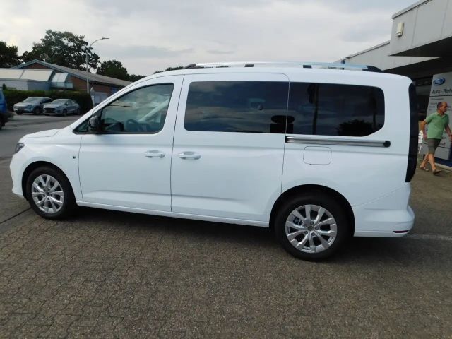 Ford Grand Tourneo