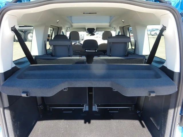 Ford Grand Tourneo