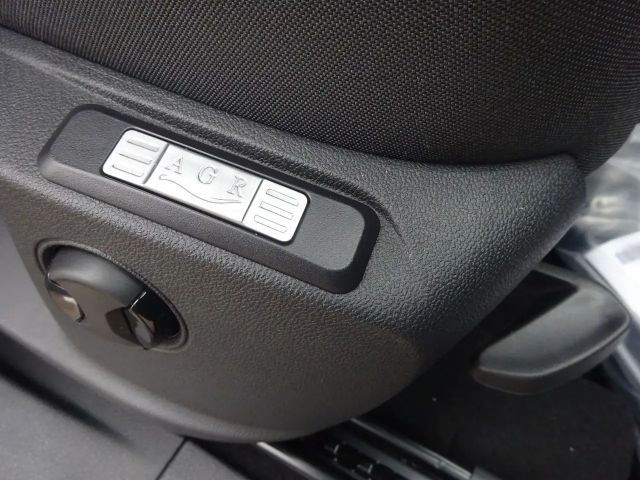 Ford Grand Tourneo