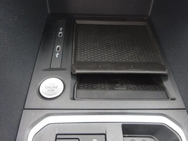 Ford Grand Tourneo