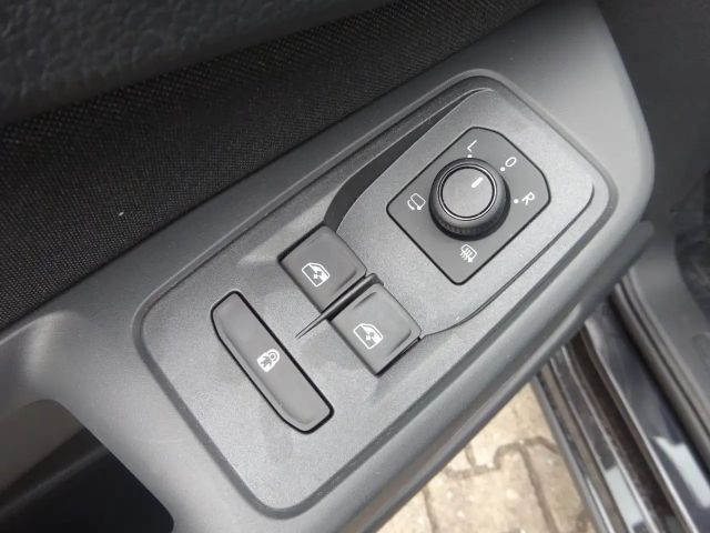 Ford Grand Tourneo