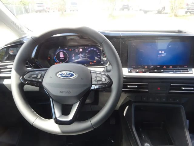 Ford Grand Tourneo