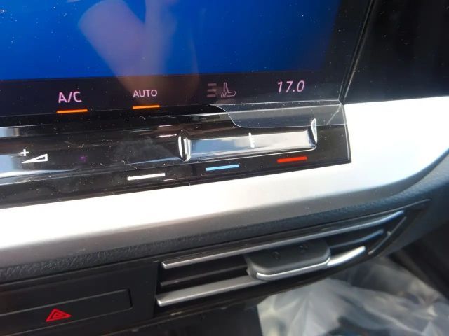 Ford Grand Tourneo