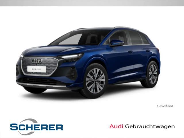 Audi Q4 e-tron 40 LEDER NAVI PANO AHK WäPu KESSY 2022 Elektrisch