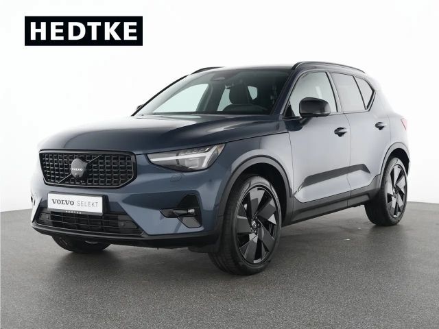 Volvo XC40 B3 Plus Black Edition STHZ*360°GSHD*LICHT-P 2025 Benzine