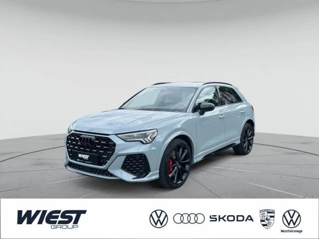 Audi RS Q3 2.5 TFSI qua. S tronic Matrix 360° SONOS R 2023 Benzine