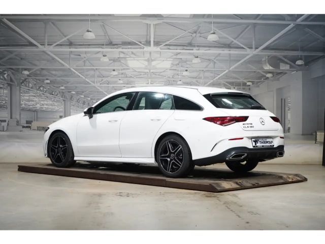 Mercedes-Benz CLA 180