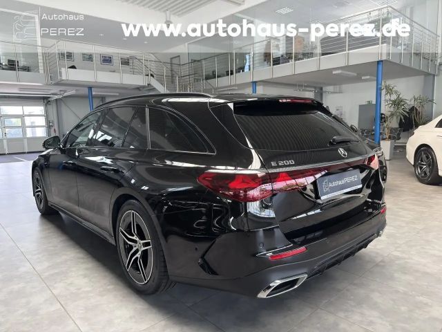 Mercedes-Benz E 200