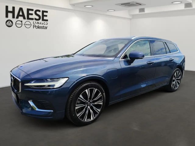 Volvo V60 T6 Plus Bright Plug-In Hybrid AWD Panoramadach HUD 2025 Hybride / Benzine