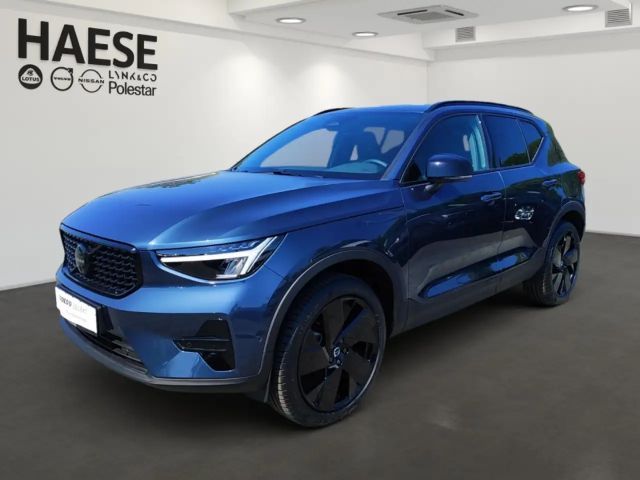 Volvo XC40 B3 Plus Black Edition 2WD StandHZG Digitales Cockp 2025 Benzine