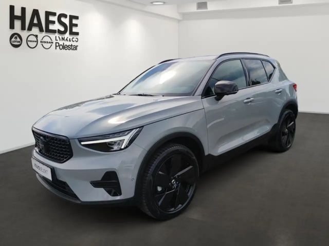 Volvo XC40 B3 Plus Black Edition  StandHZG Digitales Cockpit 2025 Benzine