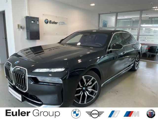 BMW i7 xDr. 60 Exec.Dr.Pro Exec.Lounge Aktivlenkung Fond- 2025 Elektrisch
