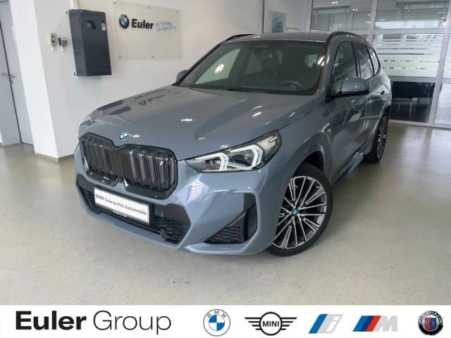 BMW iX1 xDrive 30 Sportpaket HUD AD Navi Leder Digitales C 2023 Elektrisch