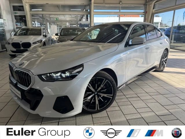 BMW 520 d xDrive Lim. M Sport 20''Pano AHK AdLED H/K  Park 2026 Diesel