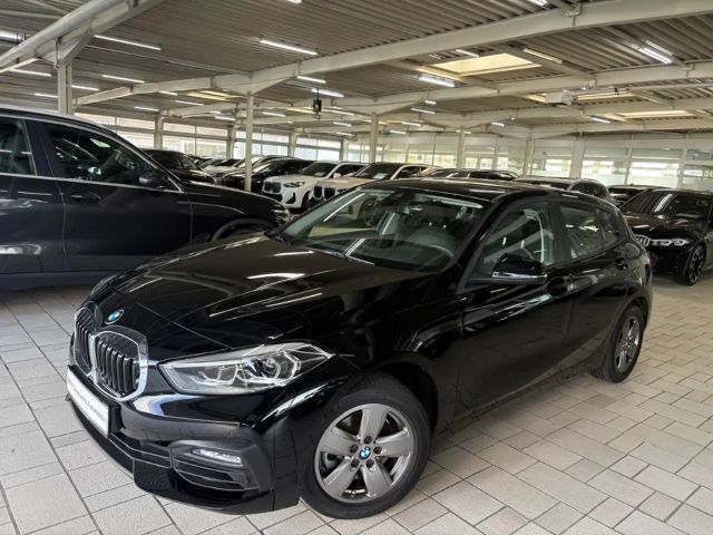 BMW 116 iA Lim. LMR Navi LED Parkass. SHZ Tempomat LiveCoc 2024 Benzine