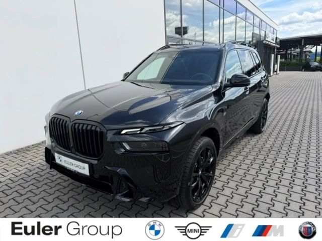 BMW X7 xDrive 40d Sportpaket HUD Luftfederung Niveau Stan 2026 Diesel