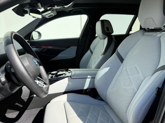BMW 550