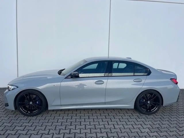 BMW 340