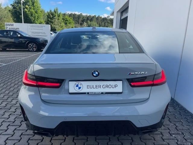 BMW 340