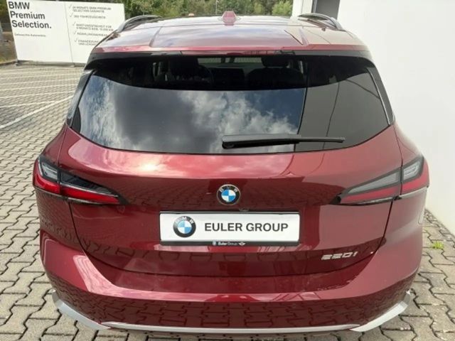 BMW 220