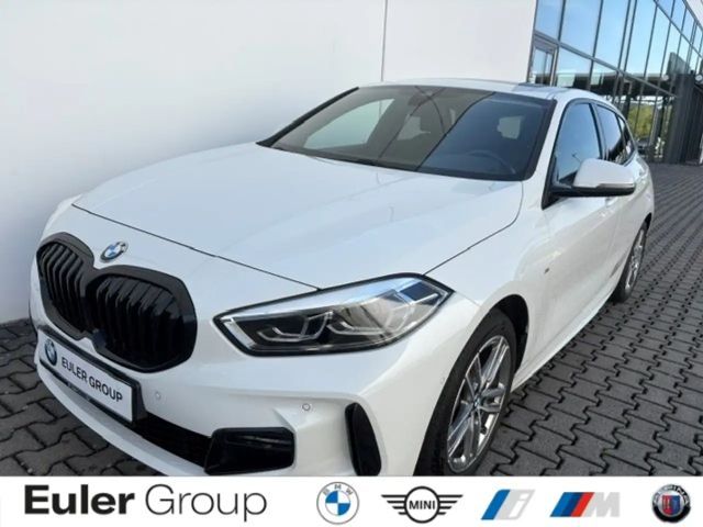 BMW 116 i M-Sport PANO SHZ Parkass LCProf DAB SportS 2022 Benzine